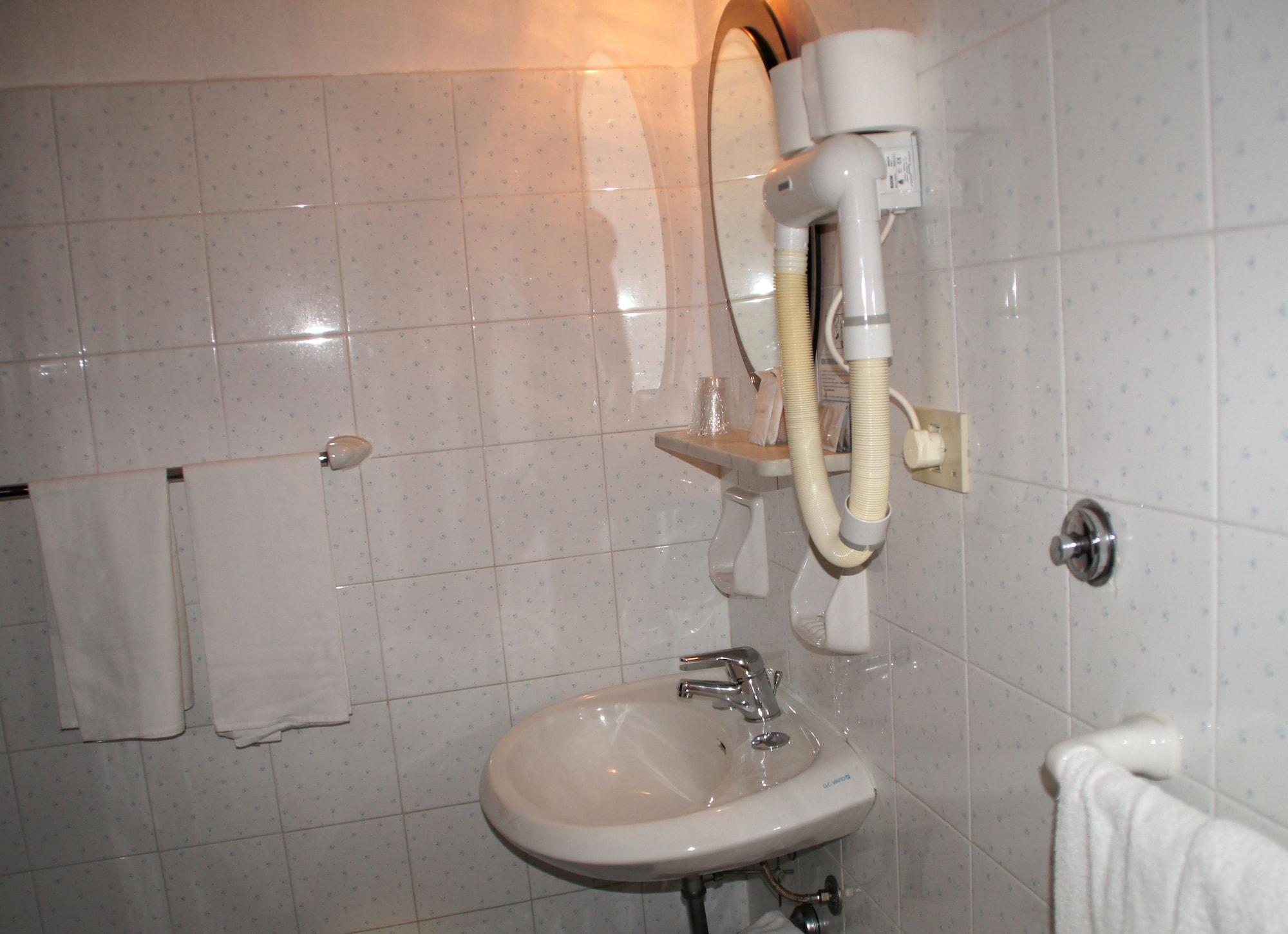 Hotel Don Pedro Ischia Bagian luar foto