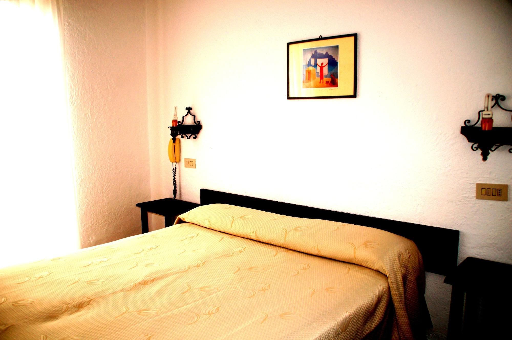 Hotel Don Pedro Ischia Bagian luar foto
