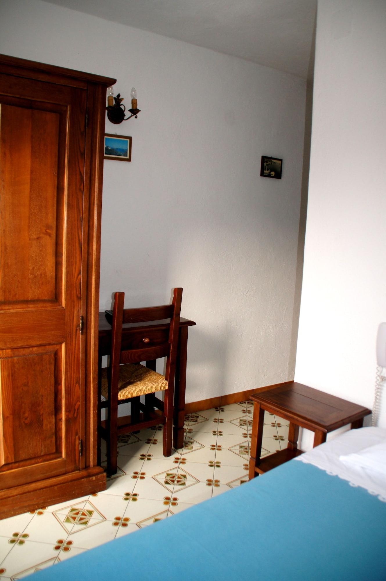 Hotel Don Pedro Ischia Bagian luar foto