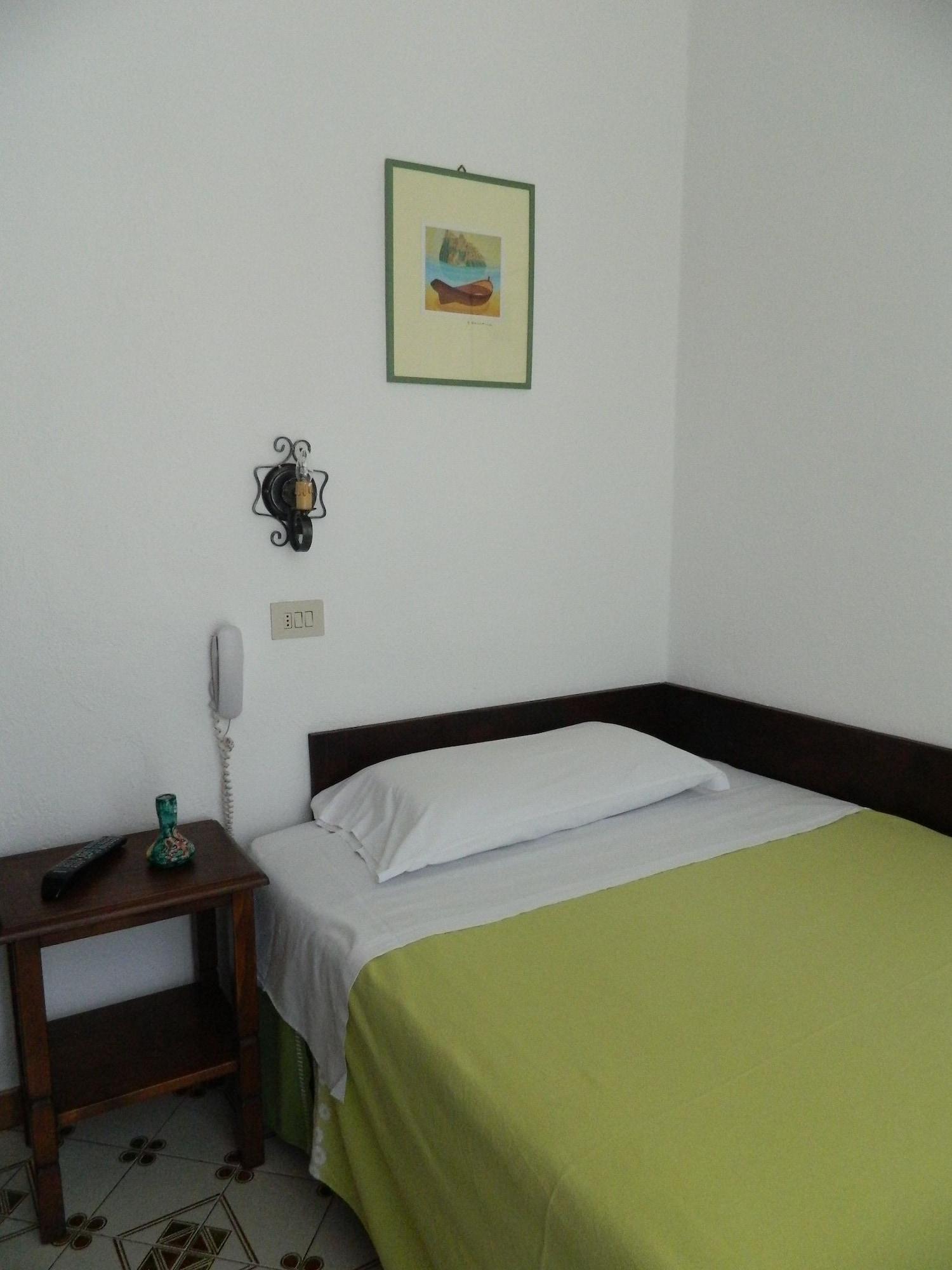 Hotel Don Pedro Ischia Bagian luar foto