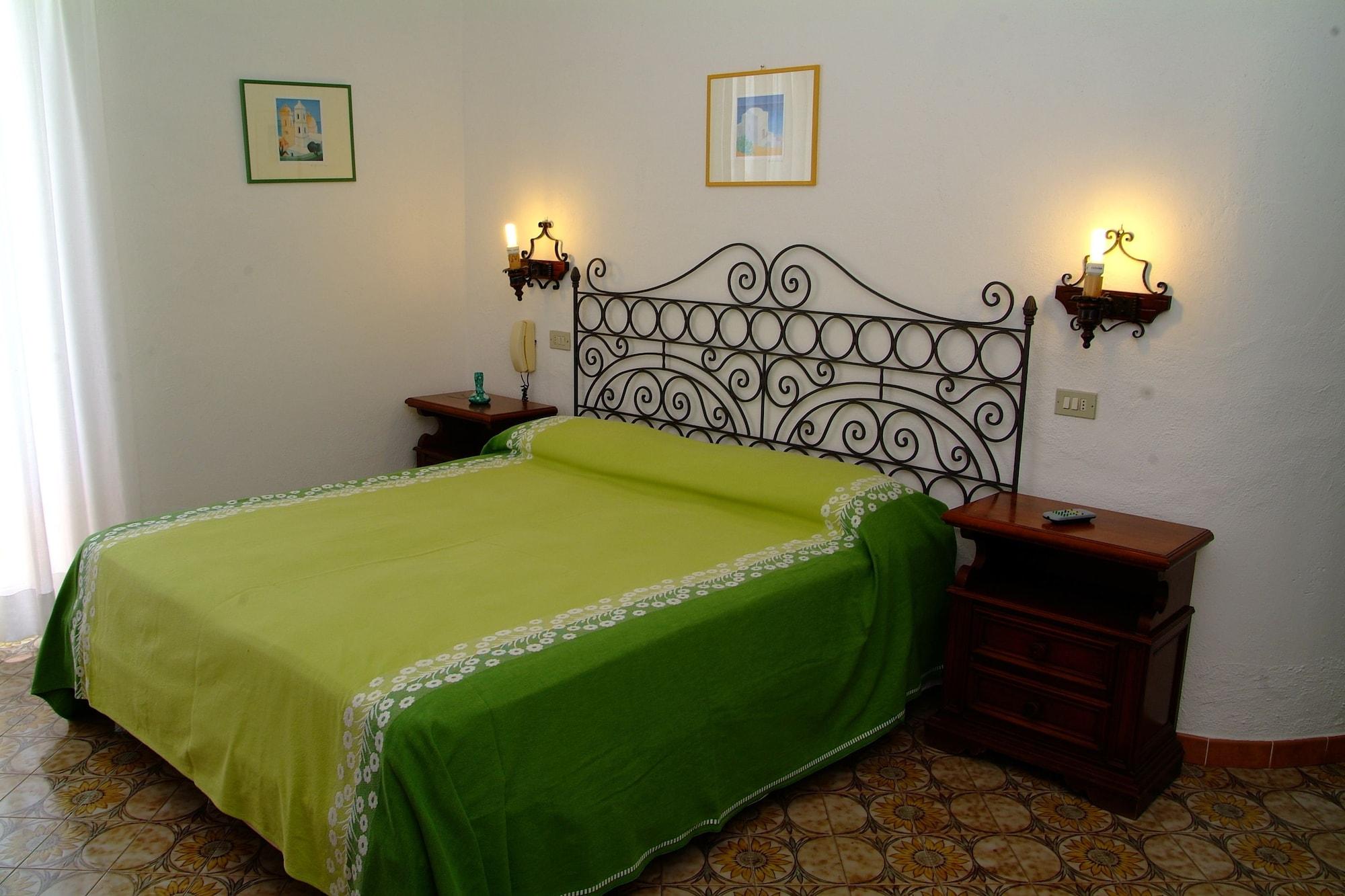 Hotel Don Pedro Ischia Bagian luar foto