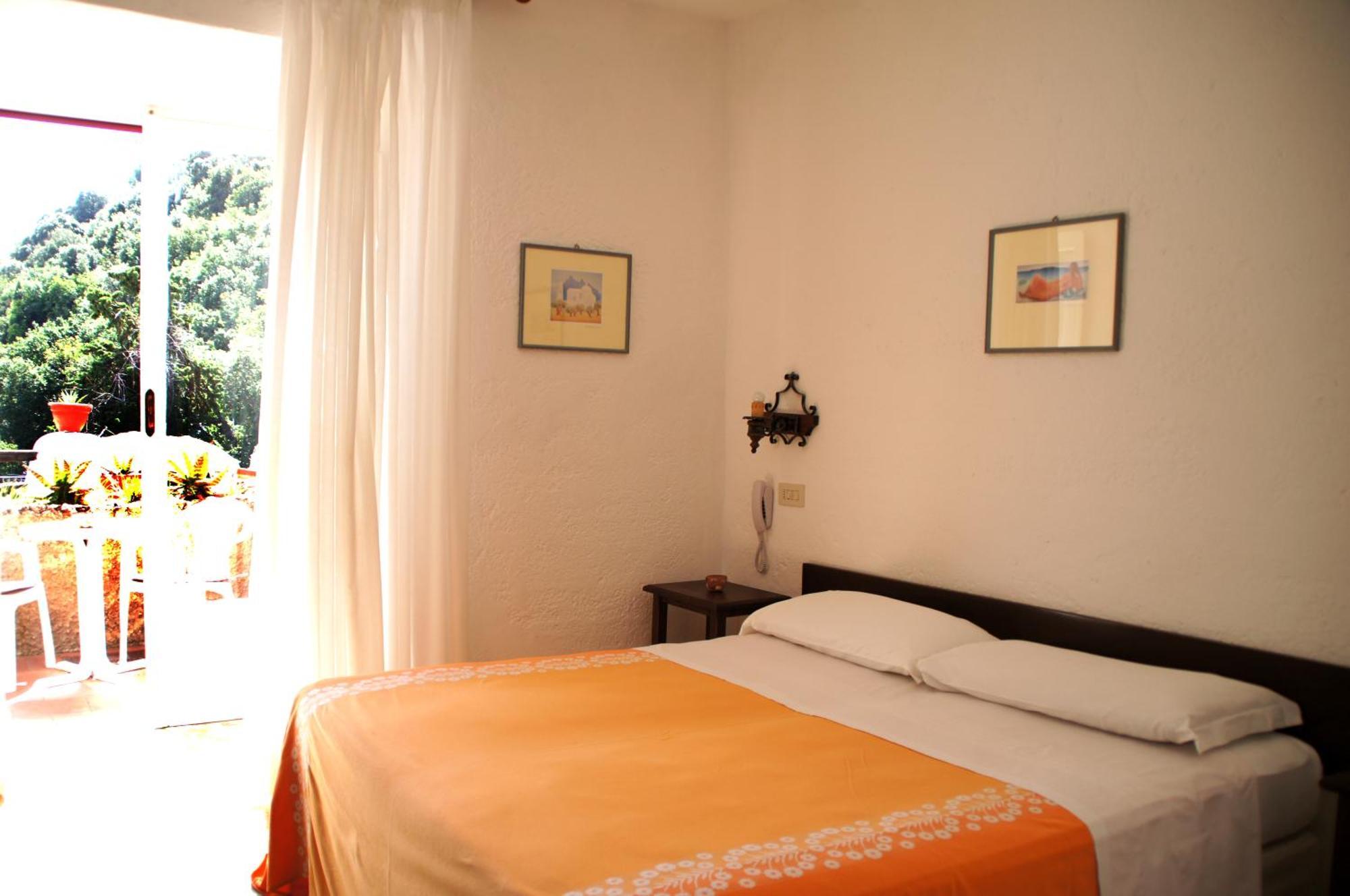 Hotel Don Pedro Ischia Bagian luar foto