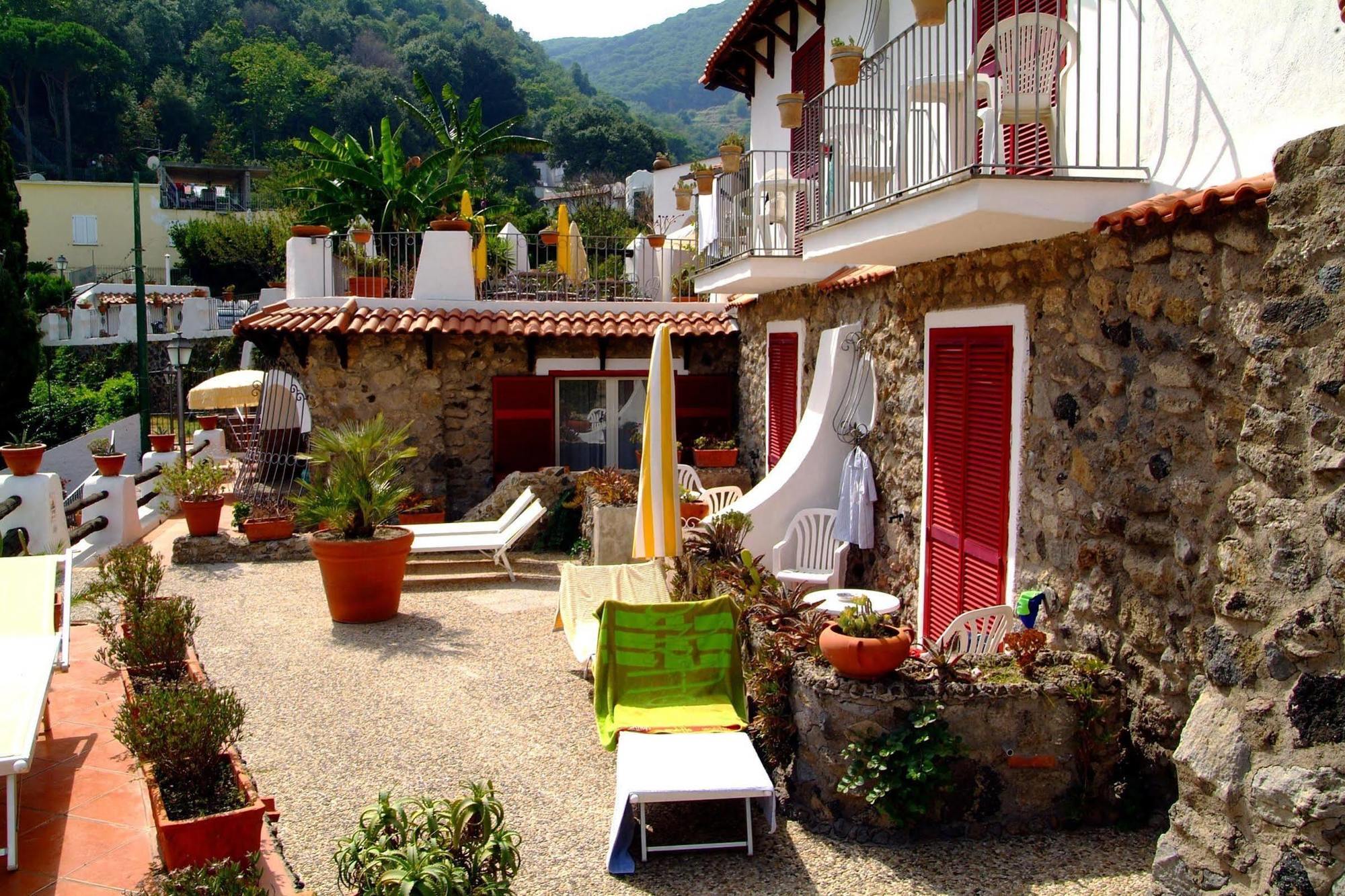 Hotel Don Pedro Ischia Bagian luar foto