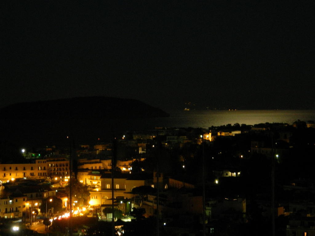 Hotel Don Pedro Ischia Bagian luar foto